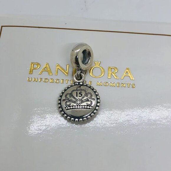 🌞📖Pandora Sweet 15th Quinceañera Crown Dangle Charm - Picture 1 of 4